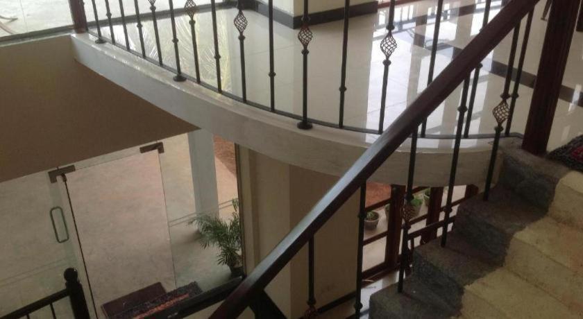 Araliya Blue Beach View Hotel Kudapaduwa Ngoại thất bức ảnh