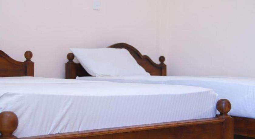 Araliya Blue Beach View Hotel Kudapaduwa Ngoại thất bức ảnh