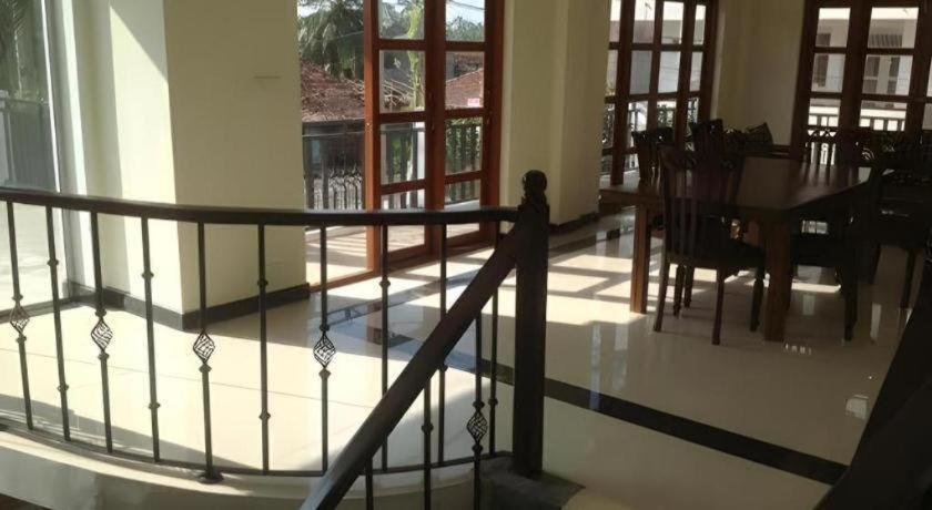 Araliya Blue Beach View Hotel Kudapaduwa Ngoại thất bức ảnh