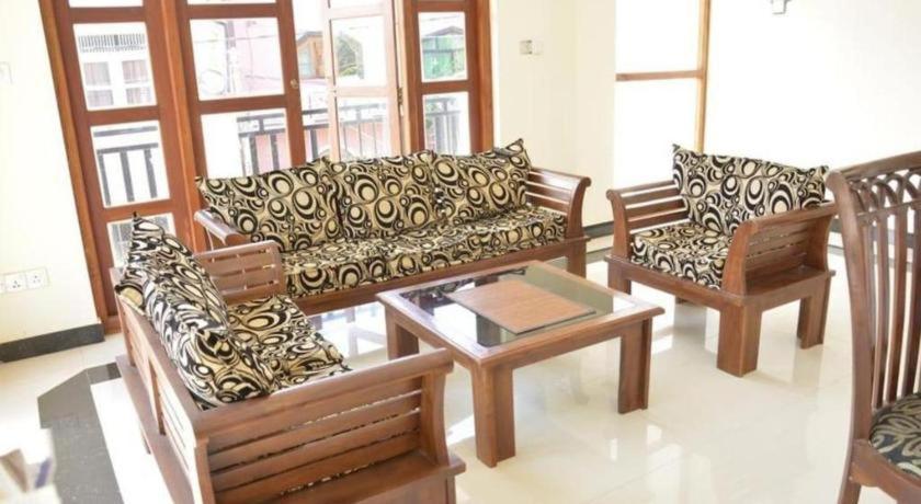 Araliya Blue Beach View Hotel Kudapaduwa Ngoại thất bức ảnh
